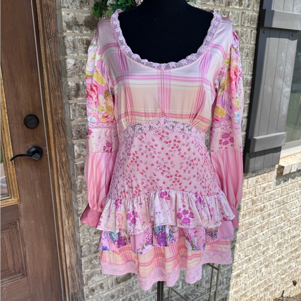 Adorable Sunday Up satin style multi patterned ruffled mini dress